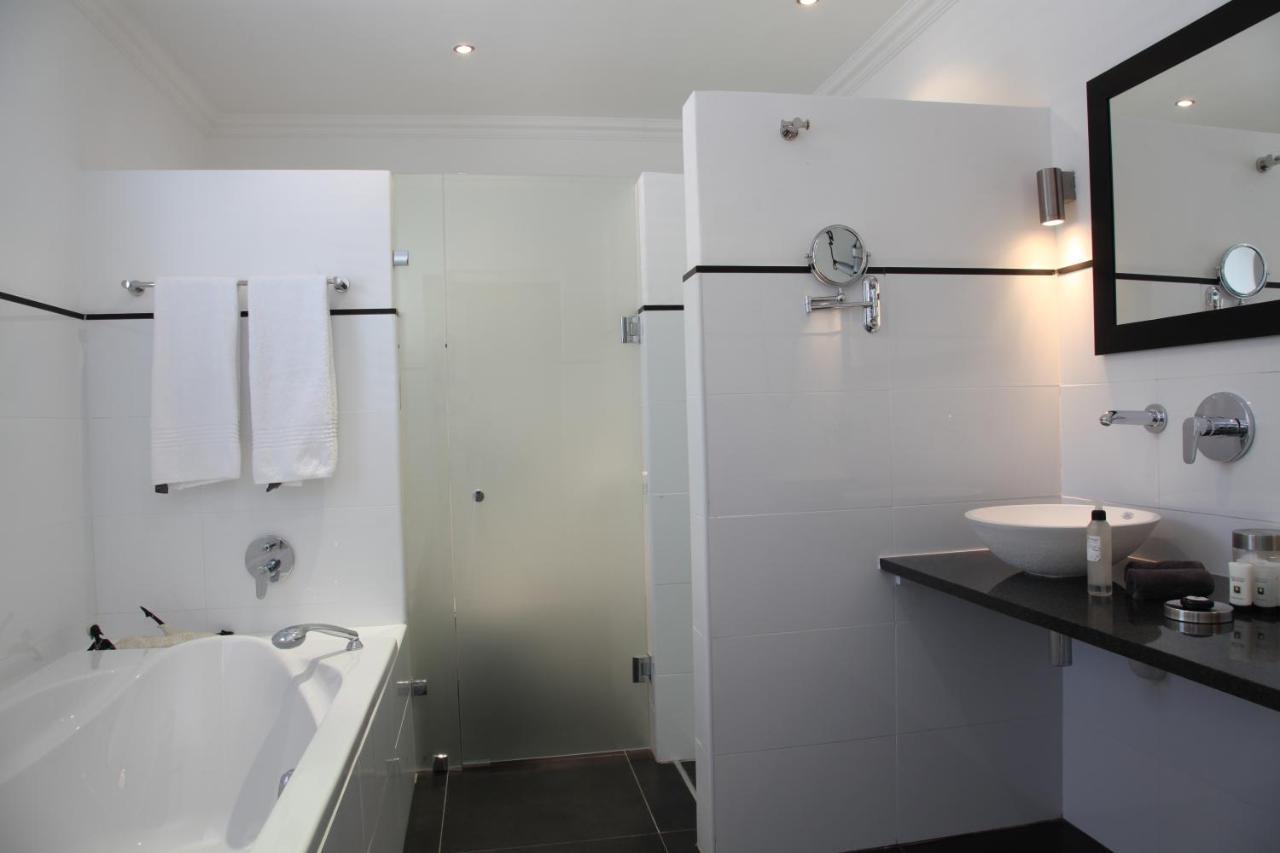 Plumwood Boutique Hotel By The Living Journey Collection Franschhoek Eksteriør bilde